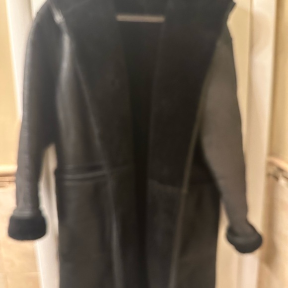 Chic Black Leather Coat for Women - Picture 1 of 9